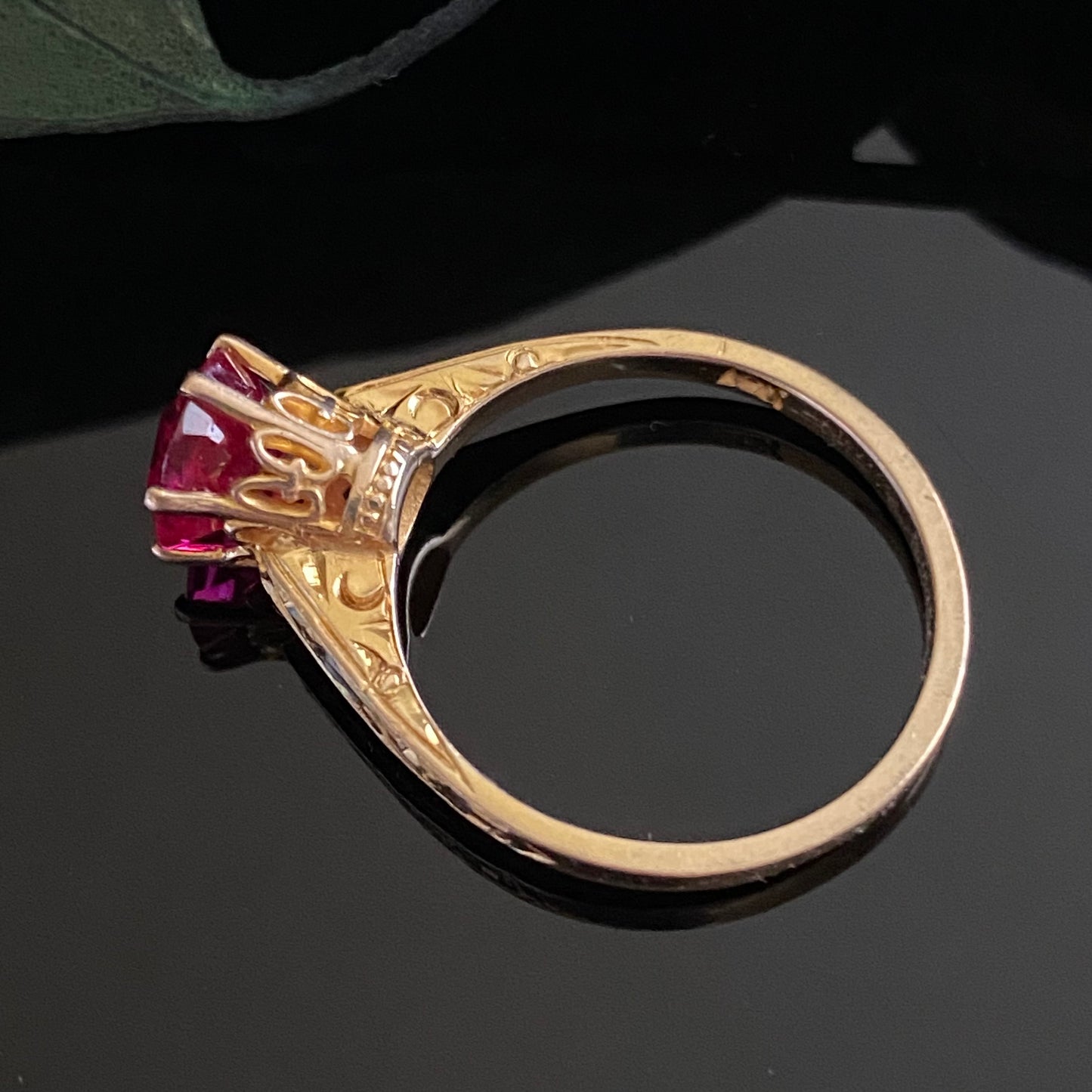 Vintage 10k Gold Lab Ruby Solitaire Ring