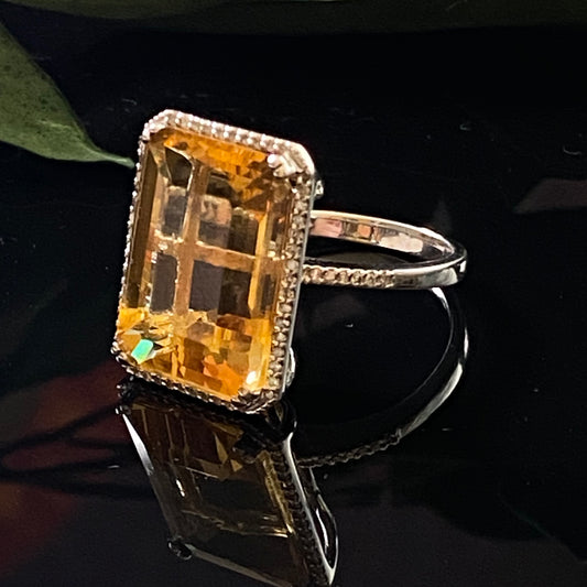 Estate 14k White Gold Citrine Diamond Ring