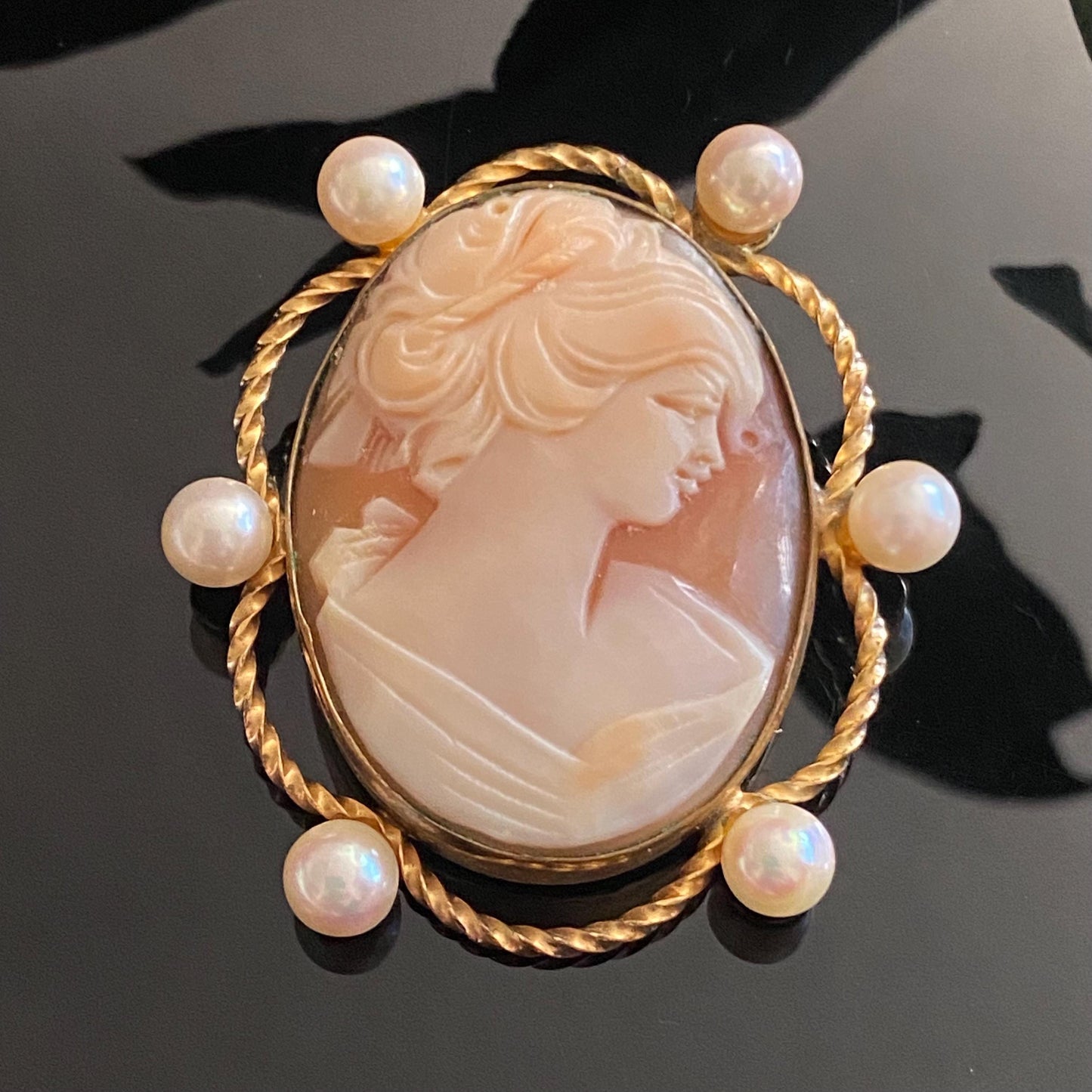 Vintage Gold Filled Shell Cameo Pearl Accent Brooch Pendant
