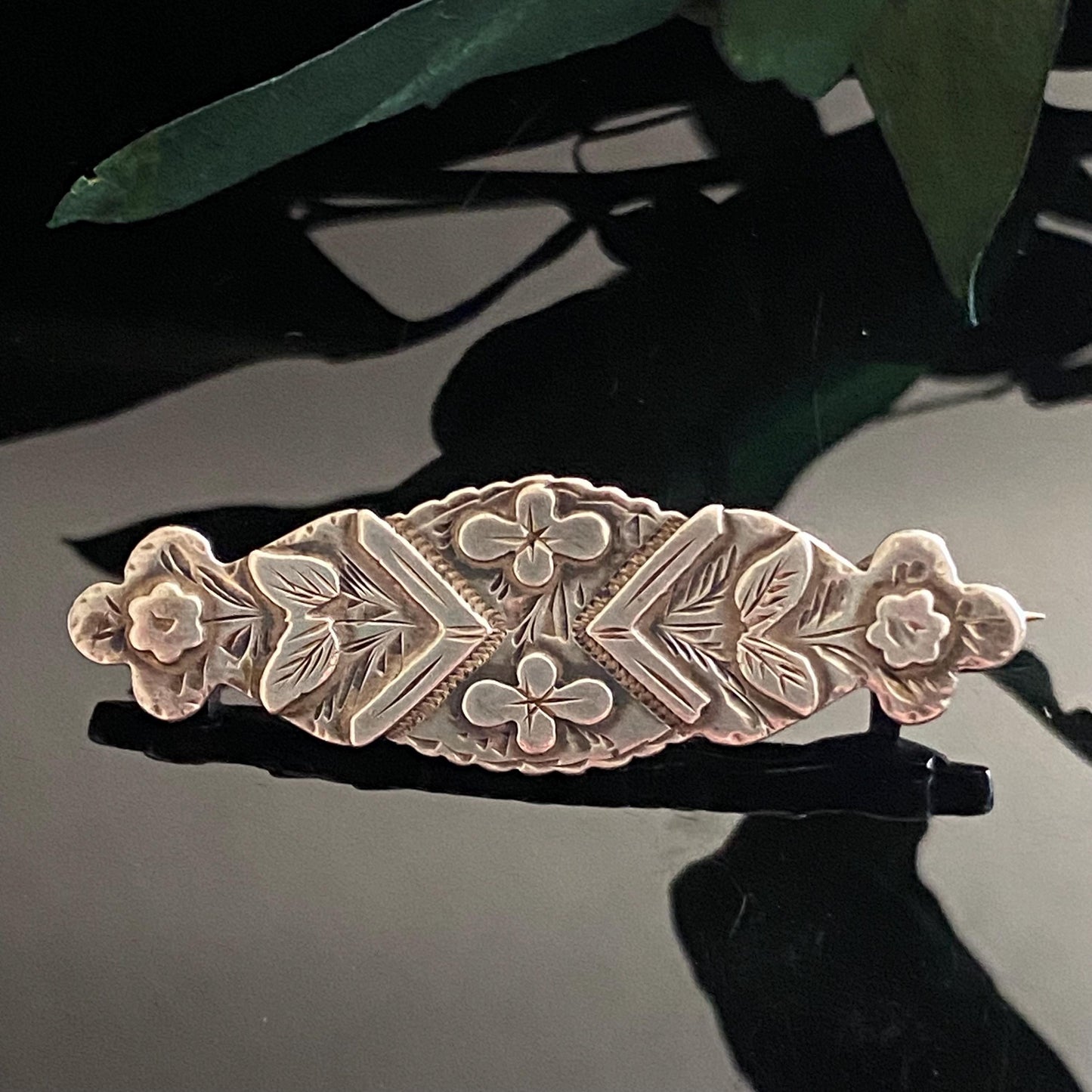 Antique Victorian English Embossed Floral Sterling Silver Bar Pin c. 1890 Chester