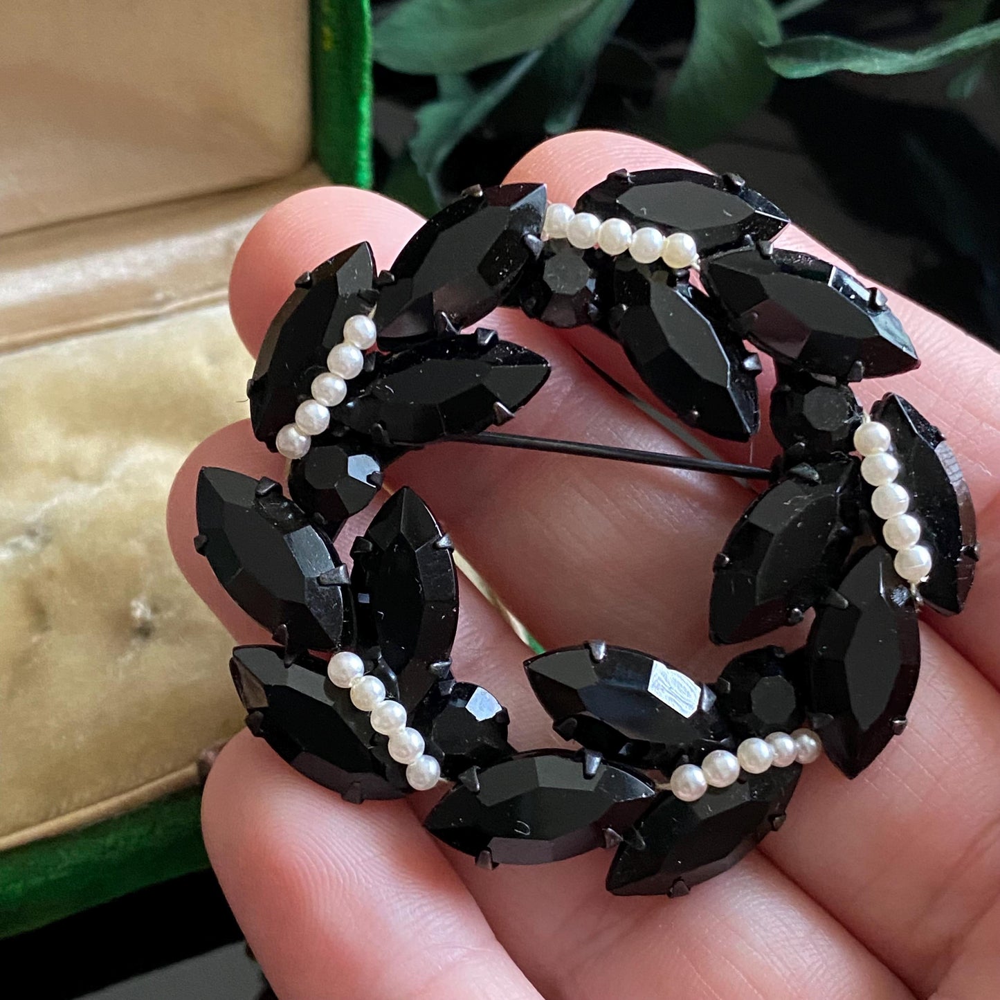 Vintage Jet Glass Pearl Bead Wreath Brooch