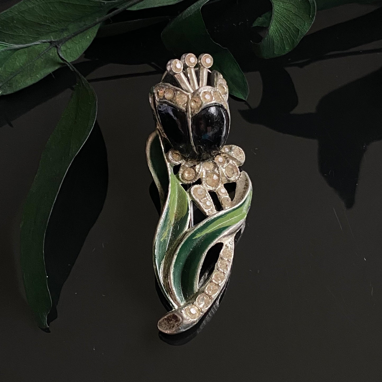 Vintage Pot Metal Rhinestone Black & Green Enamel Tulip Flower Fur Clip