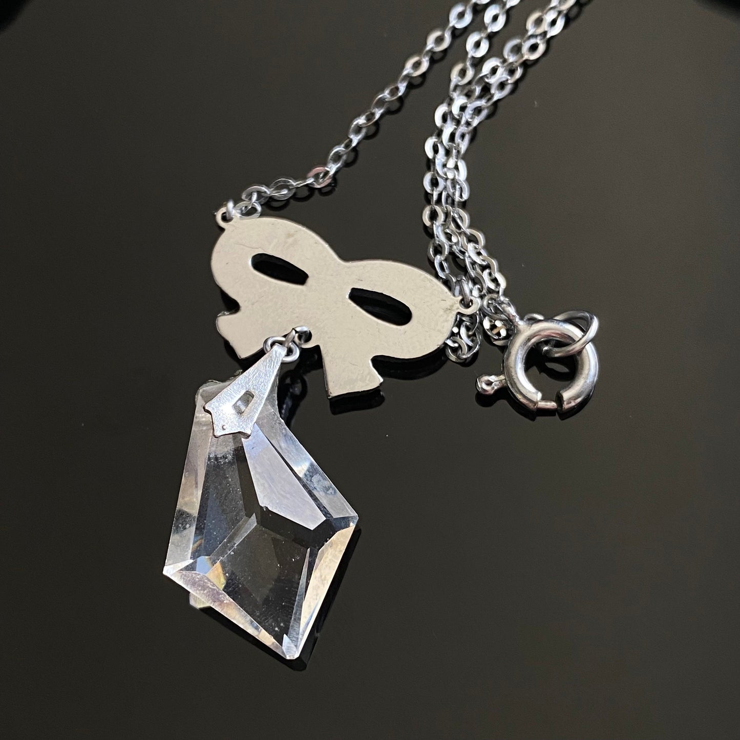 Vintage Rhodium Plated Paste Bow Crystal Necklace