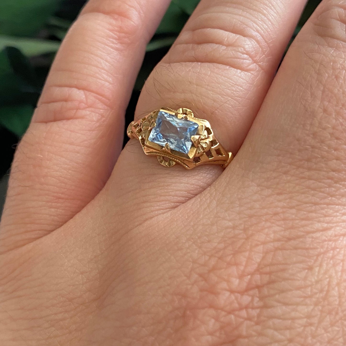 Vintage Light Blue Lab Spinel Baguette Filigree Ring Size 6.5