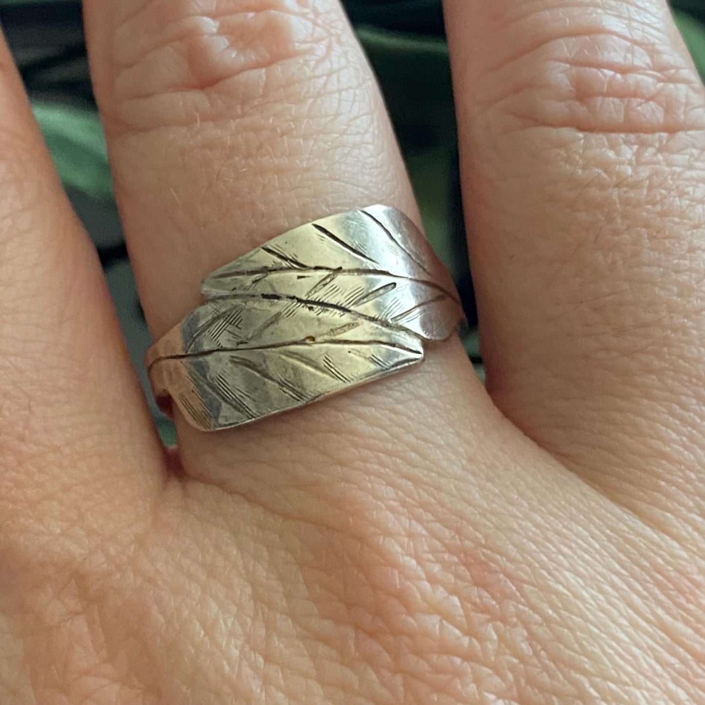 Vintage 925 Sterling Silver Artisan Double Leaf Wrap Ring Size 10