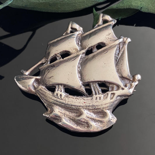 Vintage Sterling Silver Galleon Ship Pin Brooch