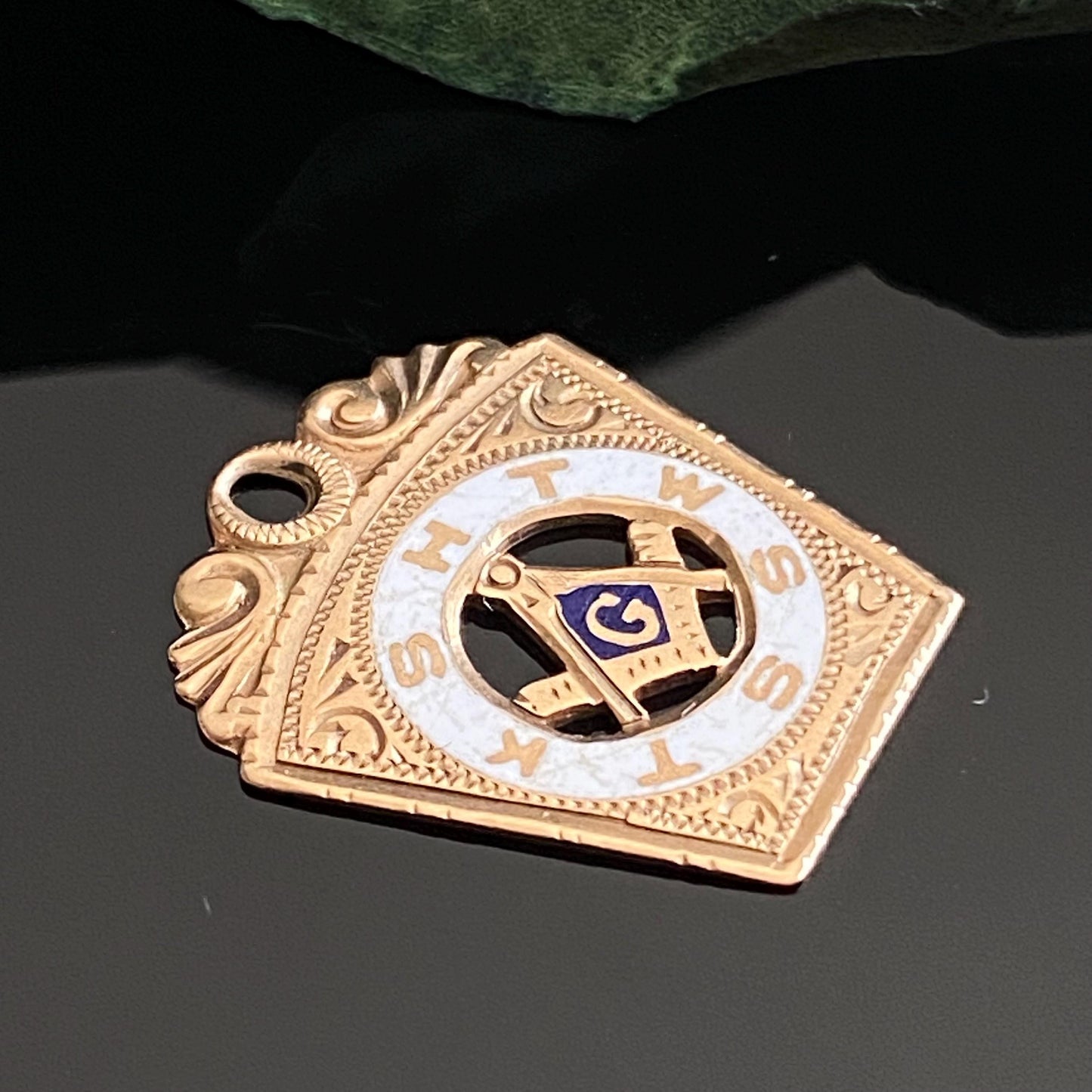 Antique 10k Gold Enamel Masonic Fob Charm Pendant