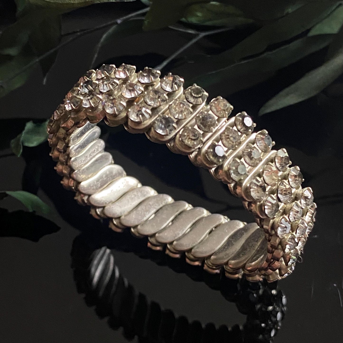 Vintage Hong Kong Metal Rhinestone Expansion Bracelet