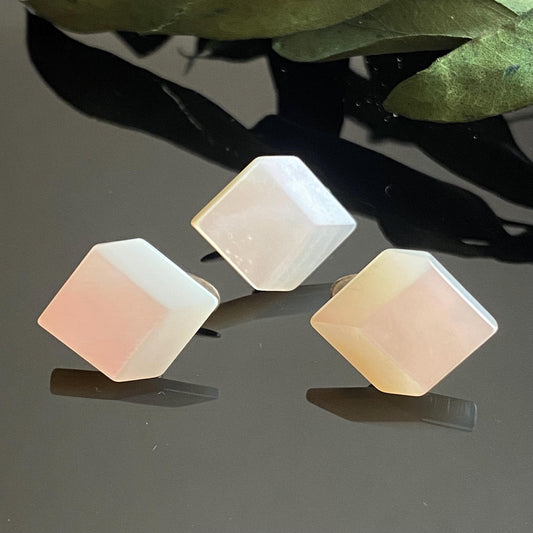 Antique Mother of Pearl Cube Button Set
