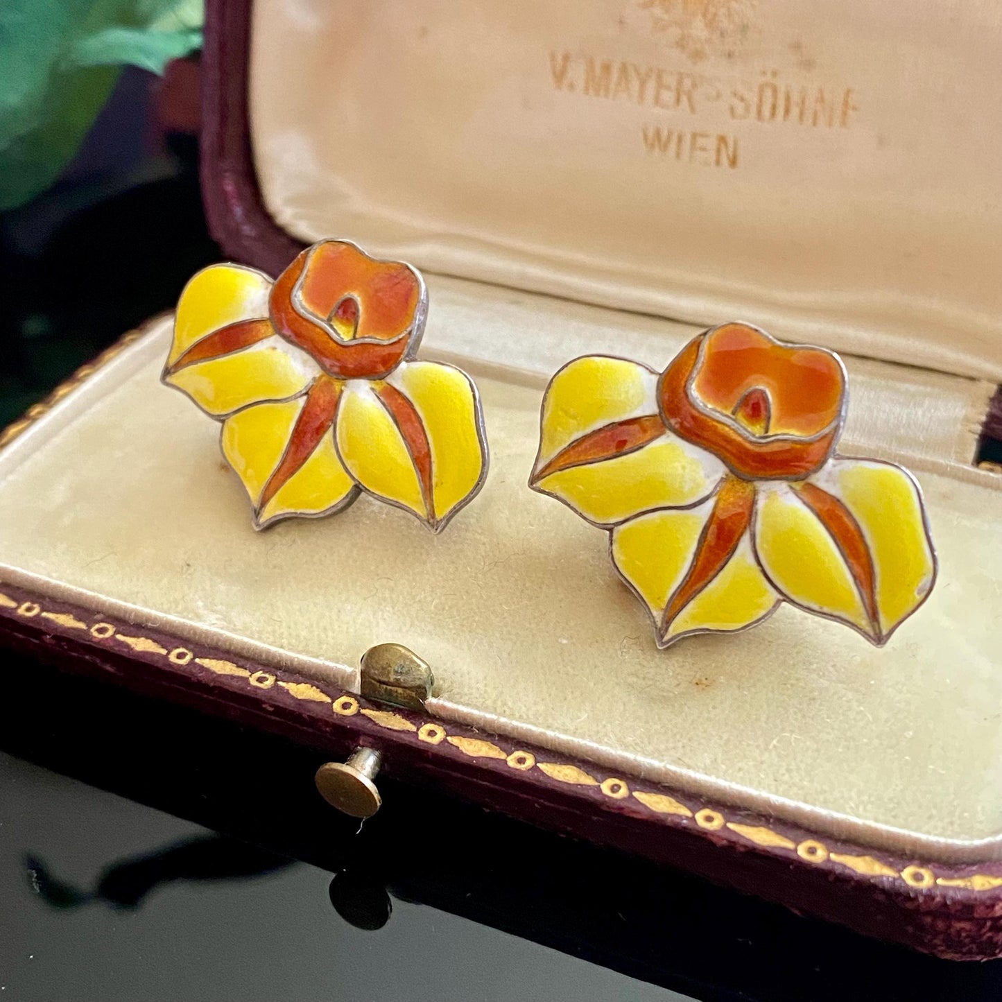 Vintage Sterling Silver Yellow Orange Cloisonne Enamel Flower Screw Back Earrings