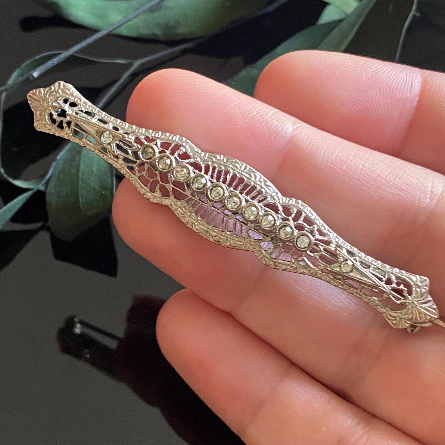 Vintage Art Deco Rhinestone Filigree Bar Pin Brooch