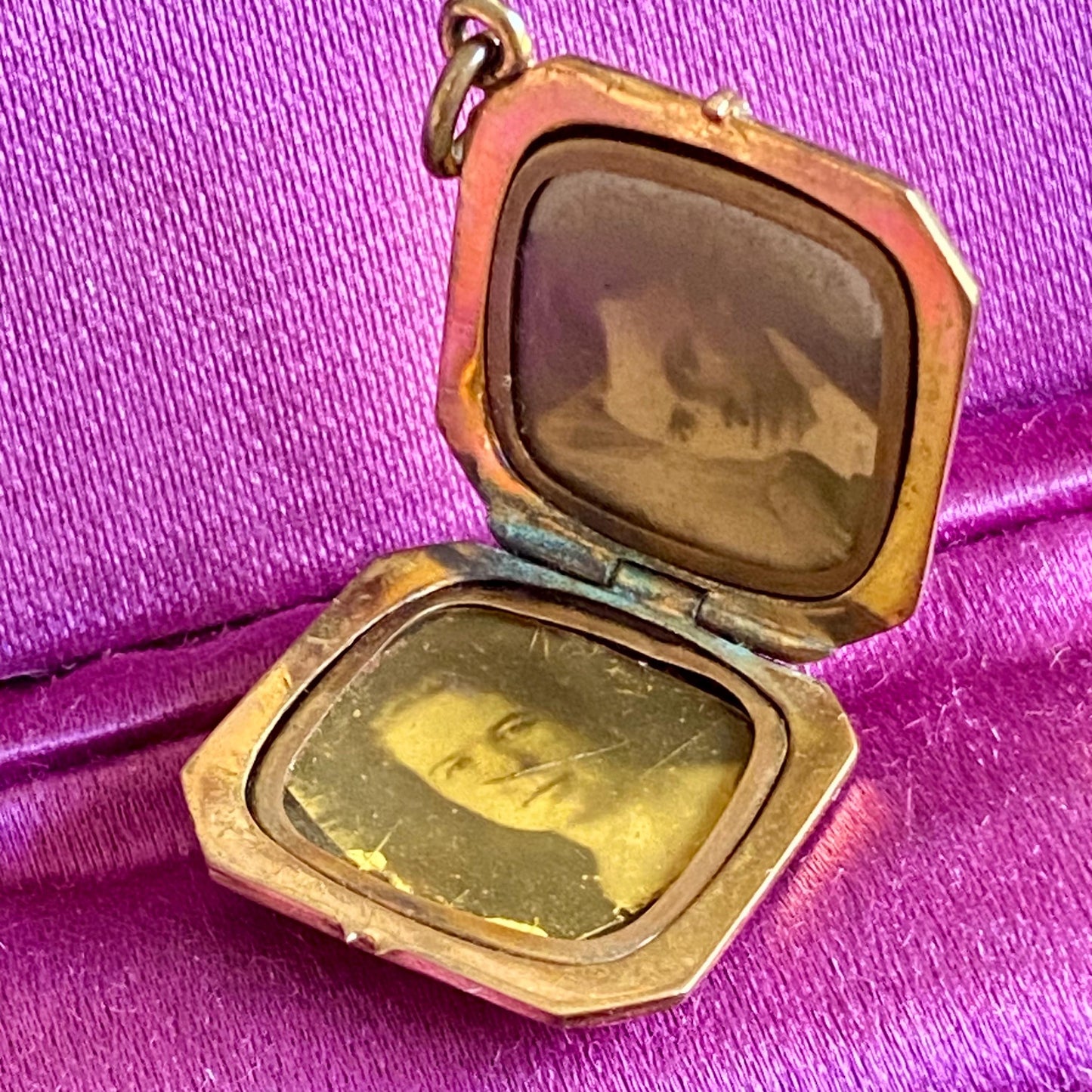 Antique Jugendstil Gold Filled Pink Paste Square Locket