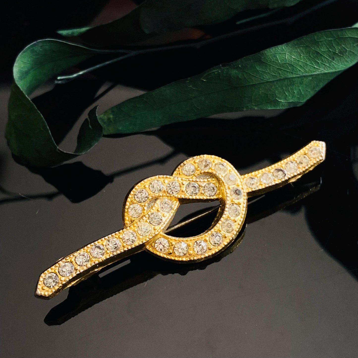 Vintage Goody Knot Rhinestone Bar Pin Brooch