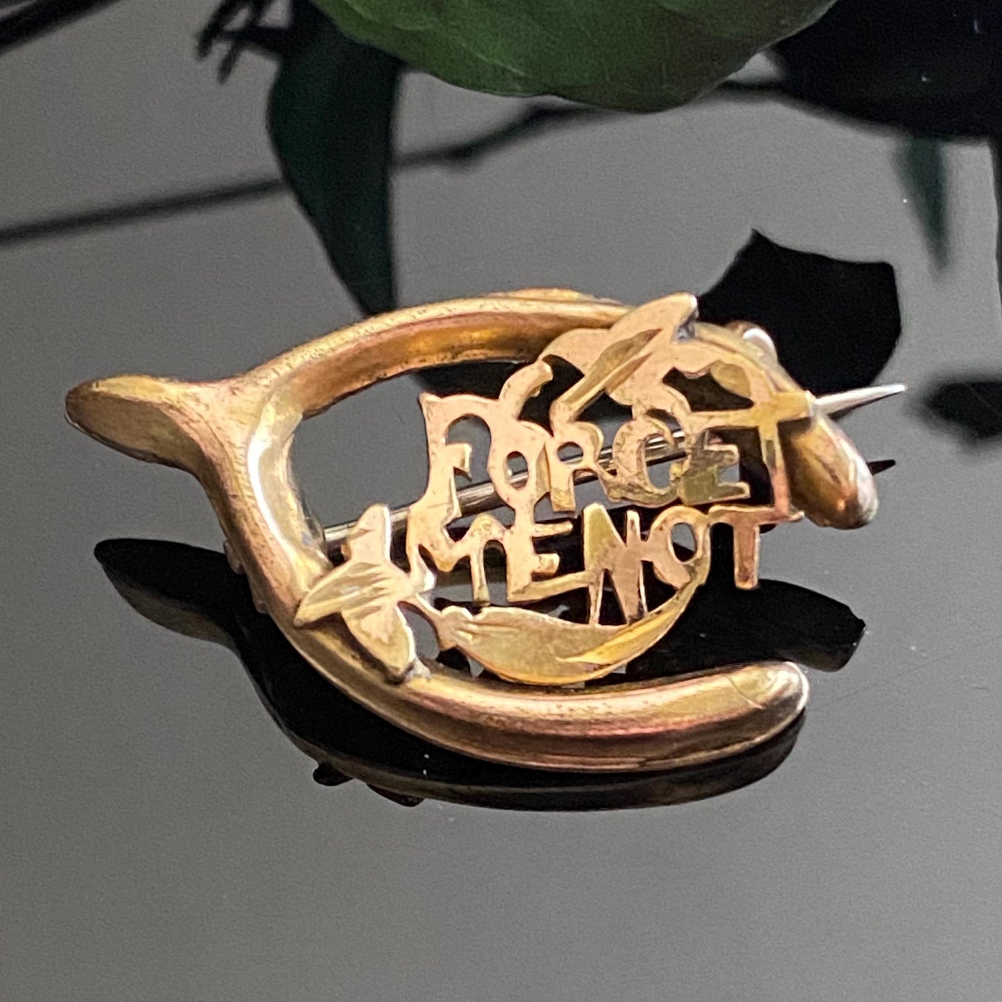 Antique Gold Plated Forget Me Not Wishbone Sweetheart Pin Brooch | WWI