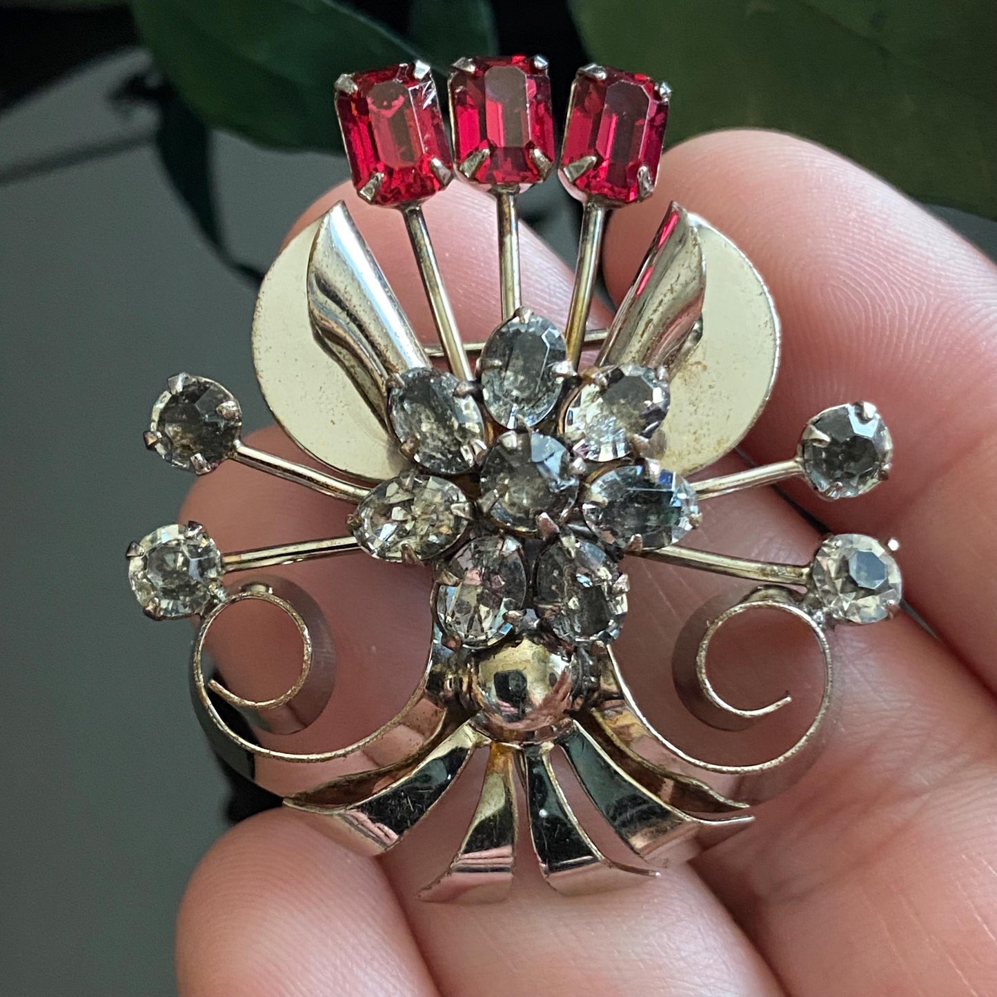 Vintage Retro White Gold Filled Red & Clear Rhinestone Floral Fan Brooch Signed Quill