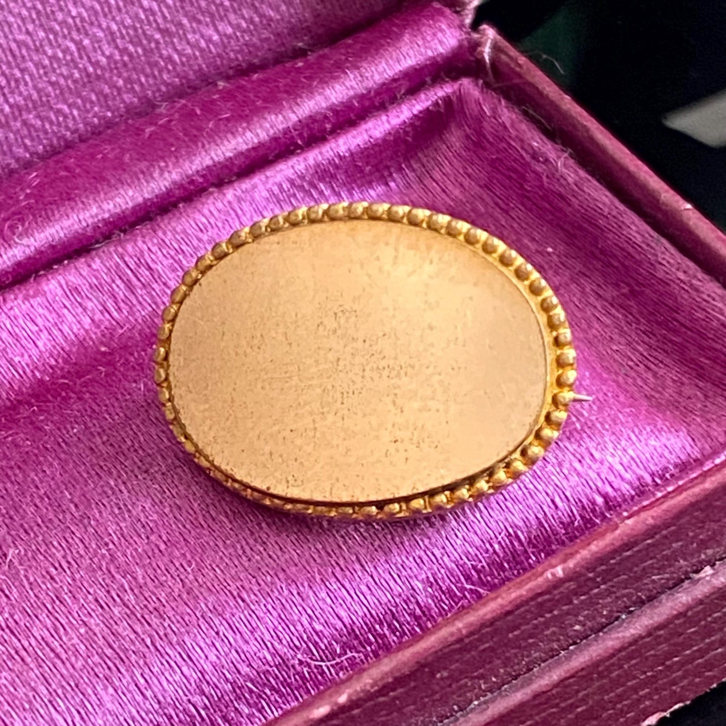 Antique Petite Oval Blank Monogram Gold Filled Pin