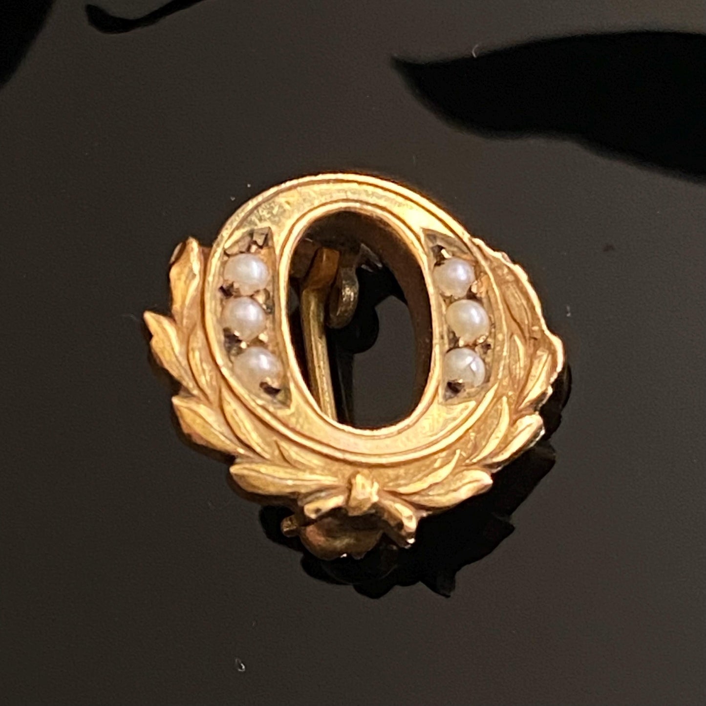 Tiny Vintage Gold Filled Seed Pearl Wreath Pin