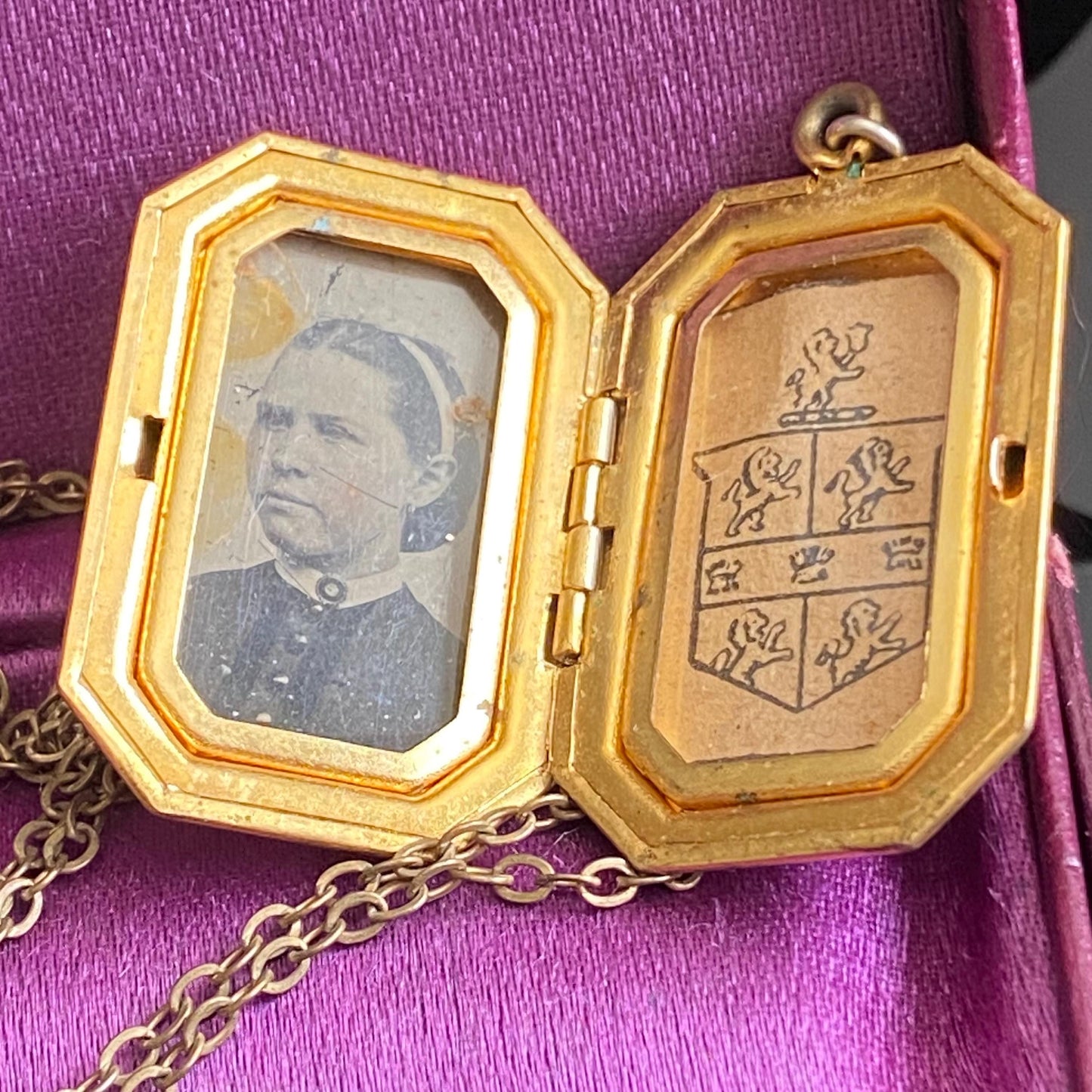 Antique Victorian Gold Plated Octagonal Rectangular Locket