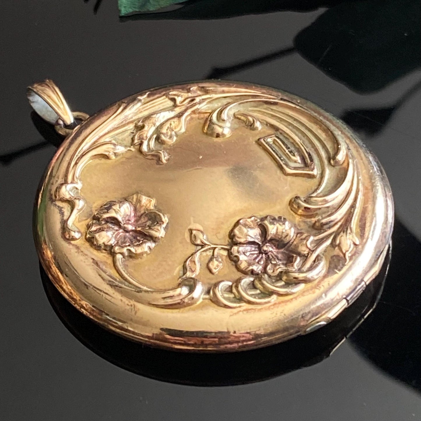 Vintage Bugbee & Niles 1/10th Gold Filled Floral Repousse Locket