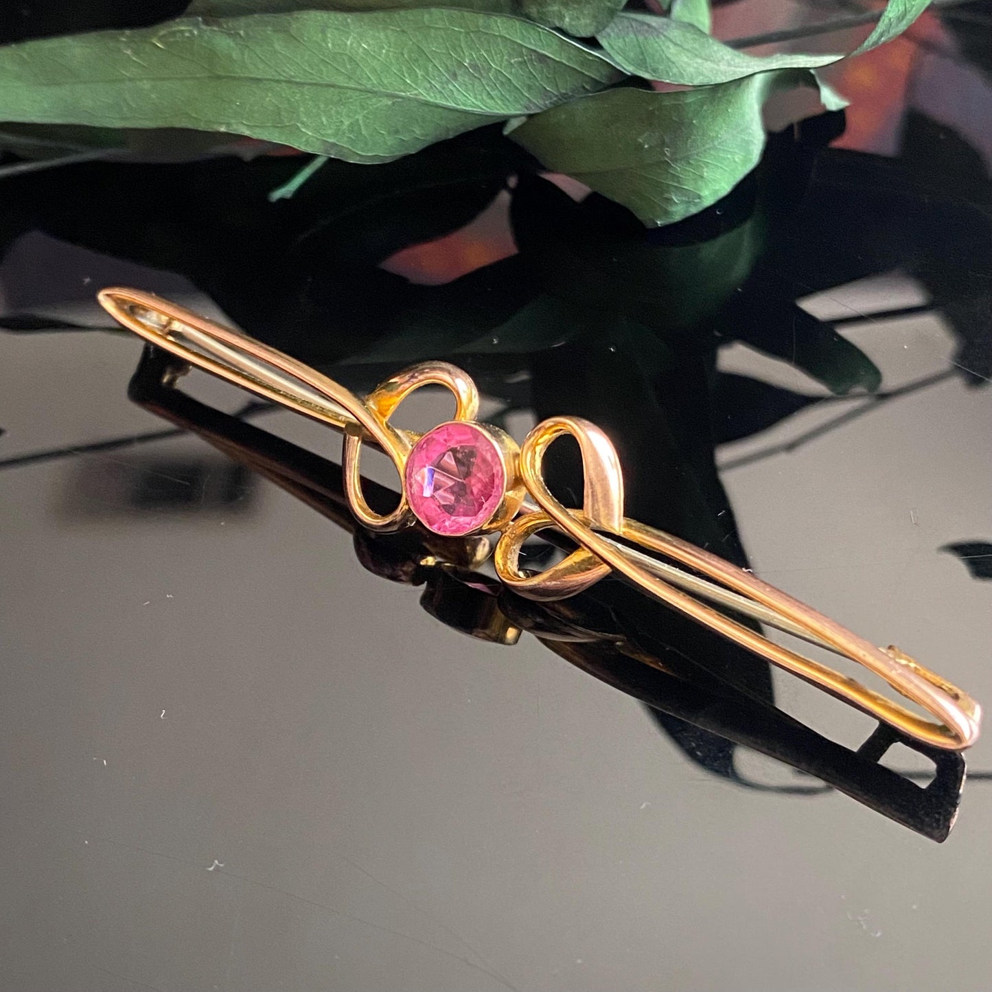 Antique Pin Paste Gold Plated Long Bar Pin Brooch